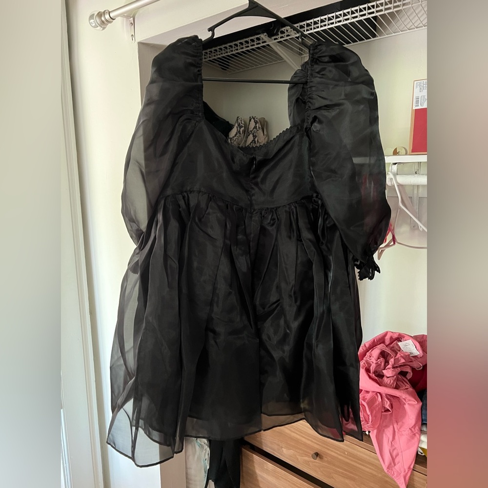 COPY - Selkie puff dress, size L. Never worn.